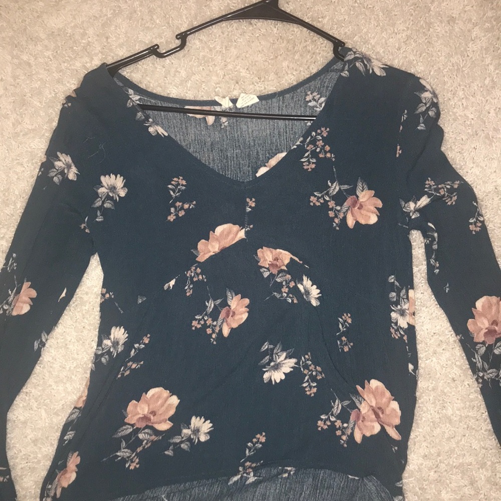 Tillys floral shirt